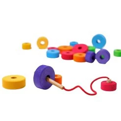 First Thread Game(Grimms First Thread Game)